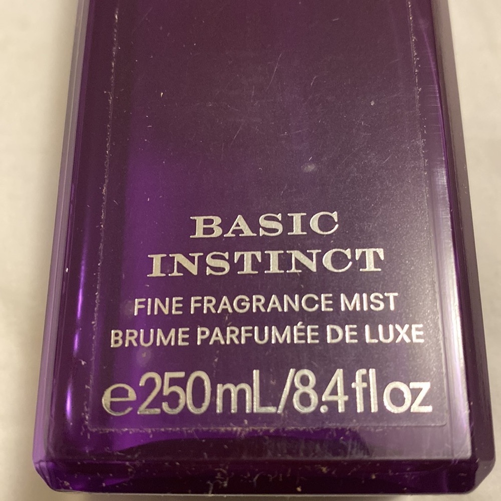 VS basic instinct‎ mist - Picture 2 of 4